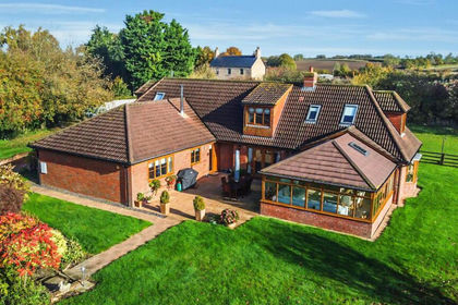 2.4 acres of Land for sale in Benniworth