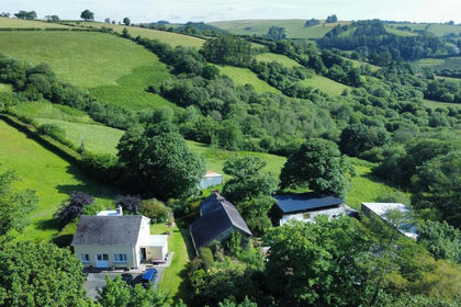 10 acres of Smallholding for sale in Llanybydder