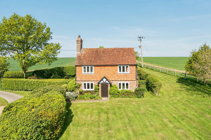 1 acre of Cottage for sale in Wadhurst