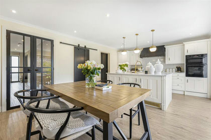 Barn Conversion for sale in Stansted
