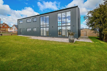 Barn Conversion for sale in Glazeley