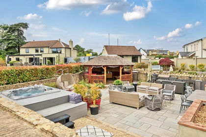 3 acres of House with Land for sale in Brockworth