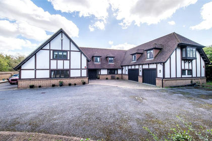 1.4 acres of Land for sale in High Halstow