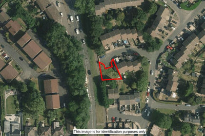 Small Plot of Land for sale in Pentwyn