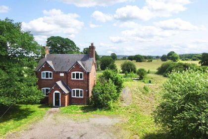 1 acre of Farmhouse for sale in Doddington and District
