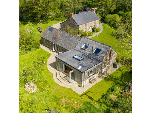1 acre of House with Land for sale in Glogue