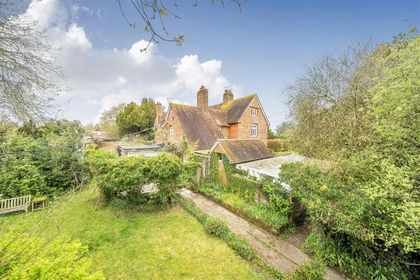 1.1 acres of House with Land for sale in Shillingstone