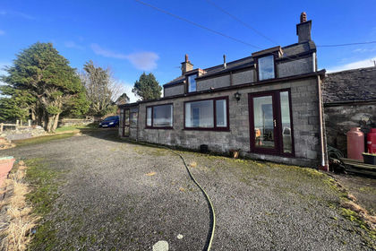 4.5 acres of Land for sale in Llandwrog