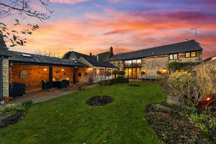 Land for sale in Bradden