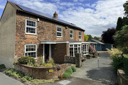 Barn Conversion for sale in Sowerby