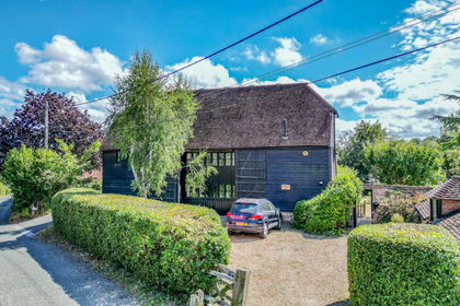 Barn Conversion for sale in Horsmonden