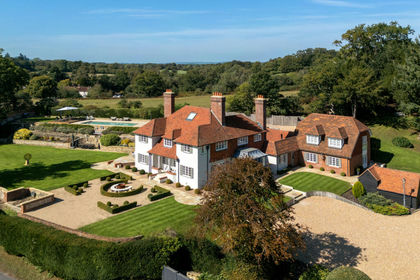 Land for sale in Heyshott