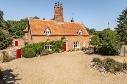 1.7 acres of Farmhouse for sale in Swaffham