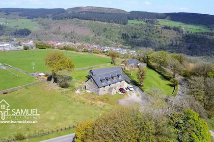 3 acres of Barn Conversion for sale in Penrhiwceiber