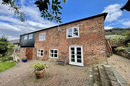 Barn Conversion for sale in Helsby