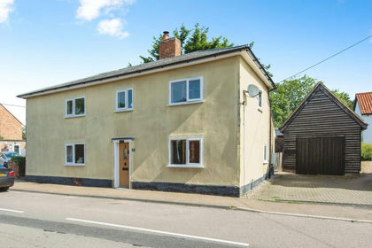 Land for sale in Ixworth