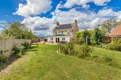1.6 acres of House with Land for sale in Wimblington