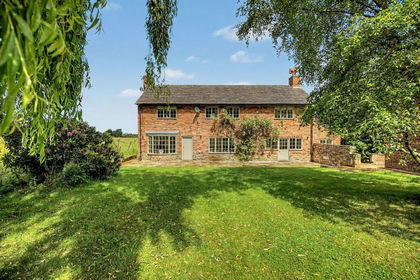 Barn Conversion for sale in Prestbury