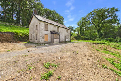 1.2 acres of House with Land for sale in Saundersfoot