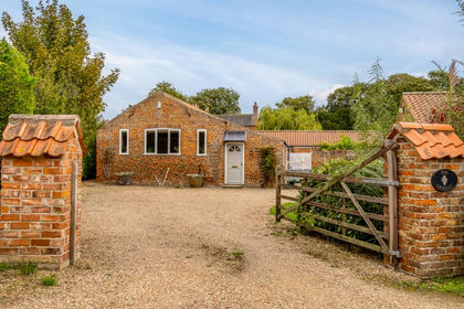 Barn Conversion for sale in Holland Fen with Brothertoft