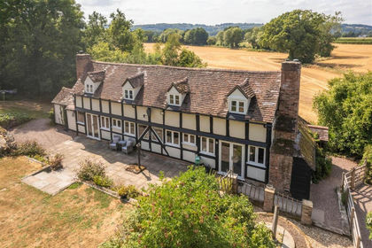 3.5 acres of House with Land for sale in Leigh