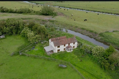 1.5 acres of Land for sale in Burrowbridge