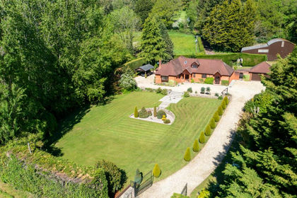 11 acres of House with Land for sale in Wye Valley