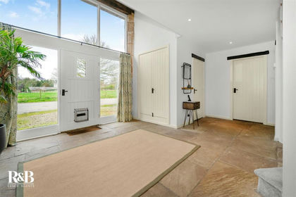 Barn Conversion for sale in Thurnham