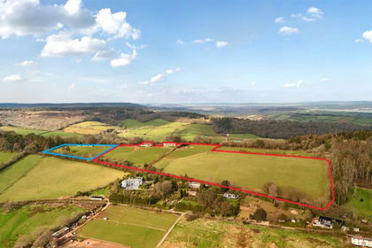 13.4 acres of House with Land for sale in Teignmouth