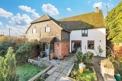 Land for sale in Bassingbourn cum Kneesworth