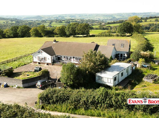 9 acres of Smallholding for sale in Nr Carmarthen