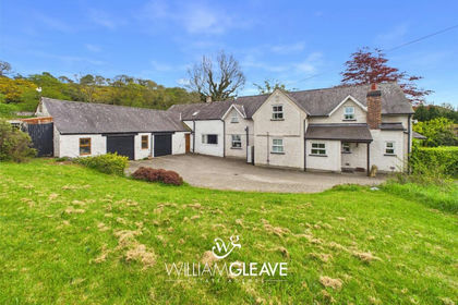 10 acres of Farmhouse for sale in Llansanffraid Glan Conwy