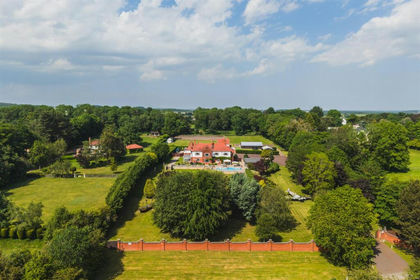 7.5 acres of House with Land for sale in Woodsetts