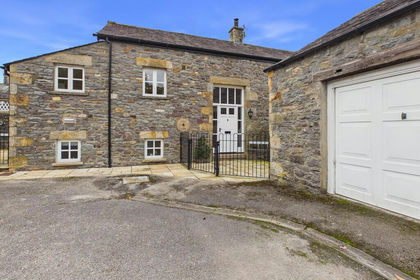 Barn Conversion for sale in Mansergh
