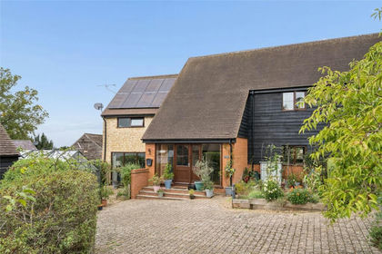 Barn Conversion for sale in Oving