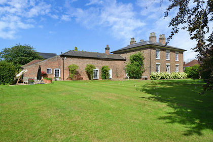 2.5 acres of House with Land for sale in Boroughbridge