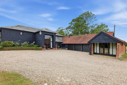 Barn Conversion for sale in Great Braxted