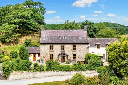 18 acres of Recreational Land for sale in Llanfair-ar-y-bryn