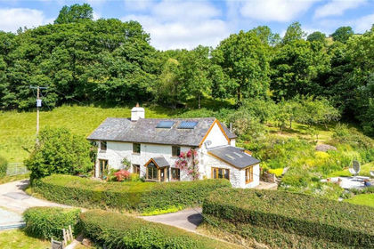 1.2 acres of House with Land for sale in Newcastle on Clun
