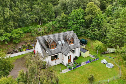 3 acres of House with Land for sale in Inverness, Skye and West Ross-shire