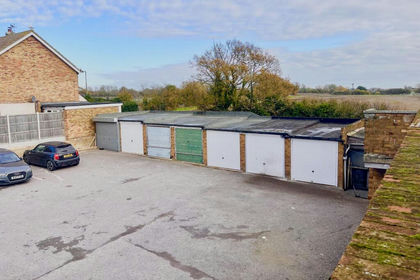 Warehouse for sale in Clacton