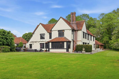 3 acres of Country Home for sale in Little Hallingbury