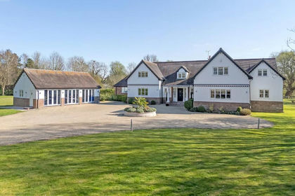 1.5 acres of Land for sale in Great Sampford