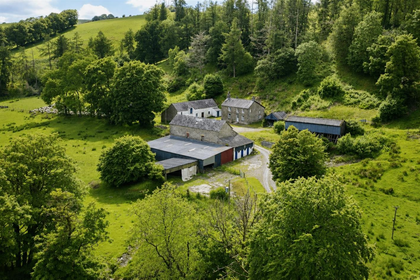 140 acres of Farmland for sale in Pencarreg