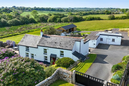 4 acres of Agricultural Land for sale in Kenwyn