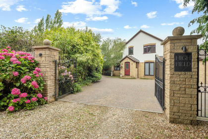 2.5 acres of House with Land for sale in Bridport