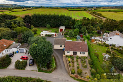 1.1 acres of House with Land for sale in Gristhorpe