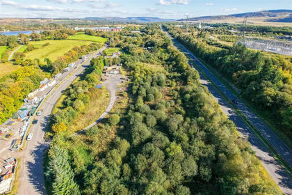 4.1 acres of Land for sale in Rhigos