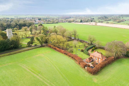 1 acre of House with Land for sale in Barnham Broom