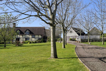 1.1 acres of Cottage for sale in Peterchurch